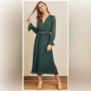 ZARA‎ Chiffon Pleated Midi Dress Green Size Small Vneck Sheer Balloon Sleeve
